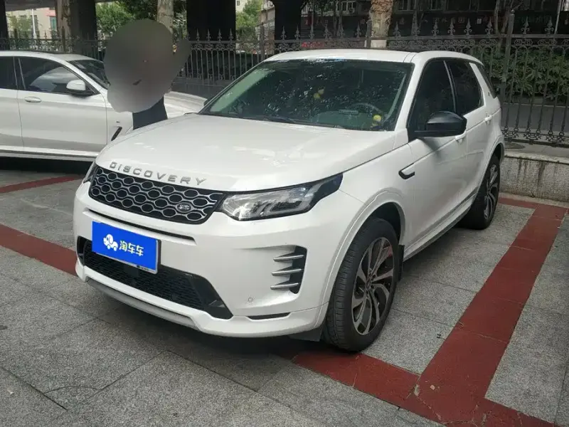 Land Rover Discovery Sport, 2024