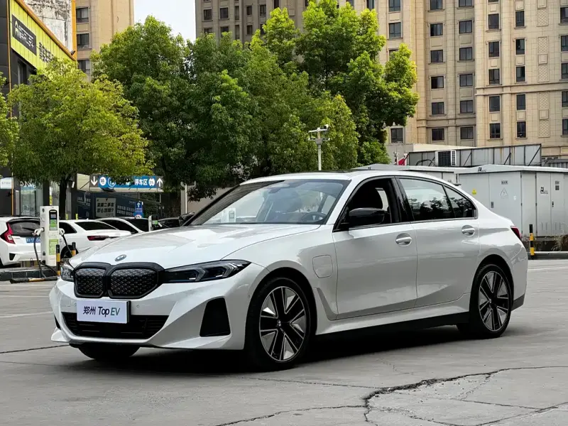 BMW i3, 2024