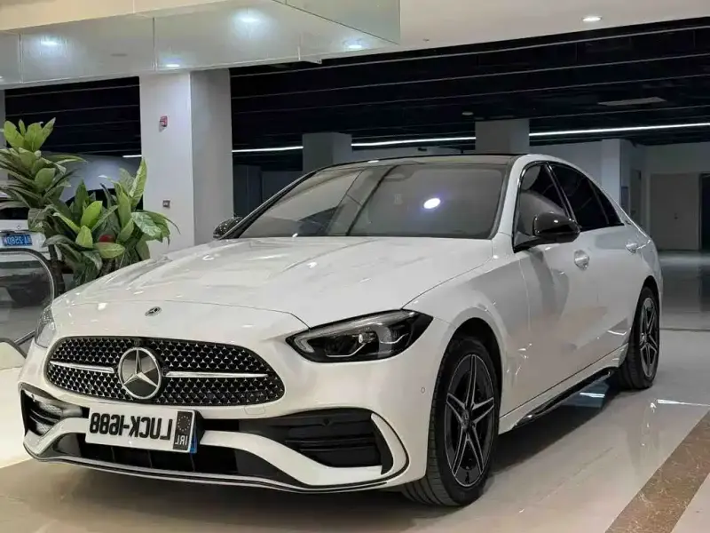 Mercedes-Benz C-Class, 2024