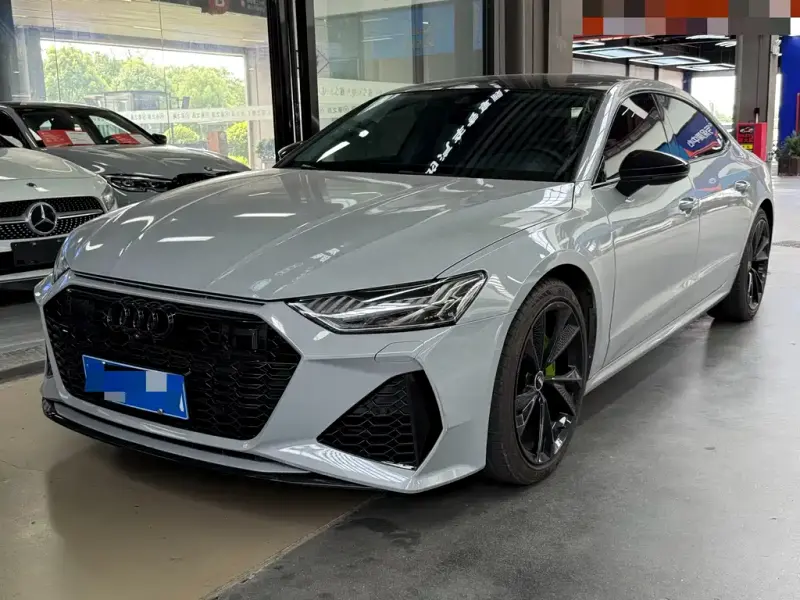 Audi A7L, 2023