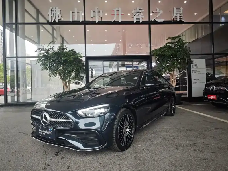 Mercedes-Benz C-Class, 2024