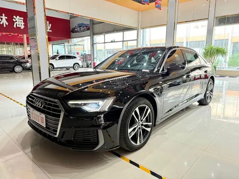 Audi A6L, 2022