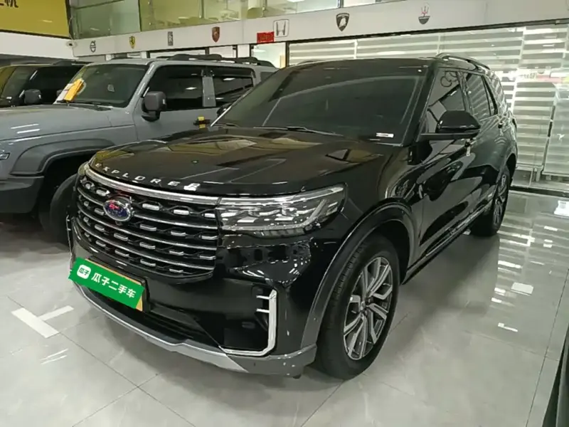 Ford Explorer, 2023