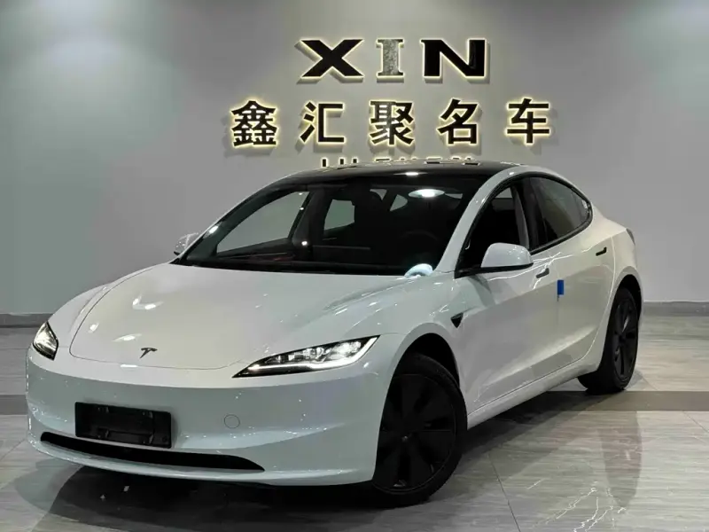 Tesla Model 3, 2026