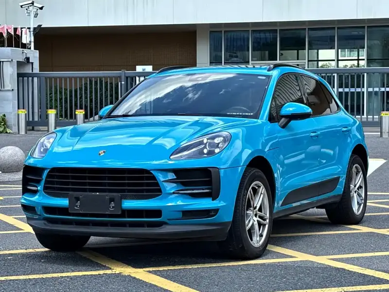 Porsche Macan, 2021