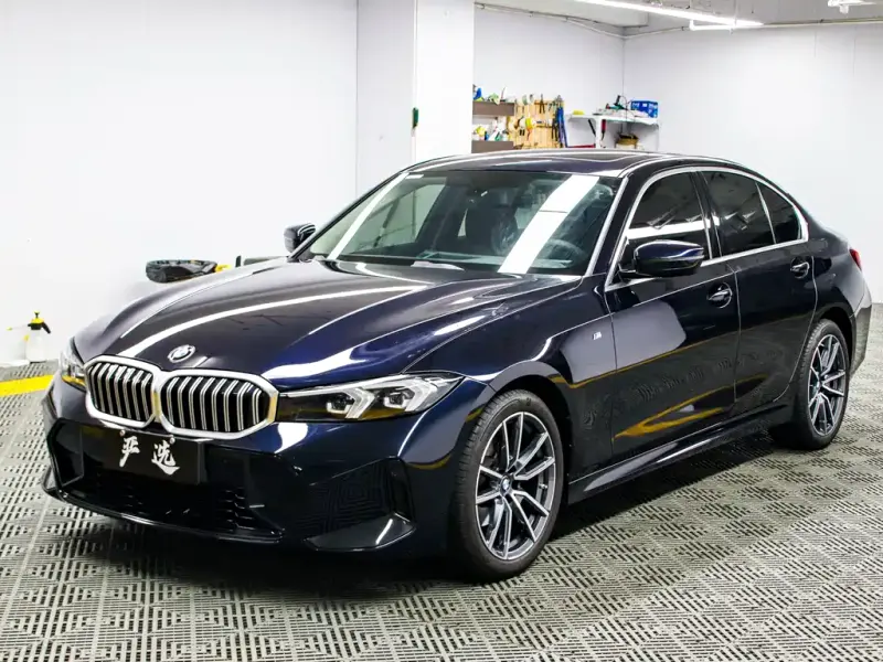 BMW 3 Series, 2023