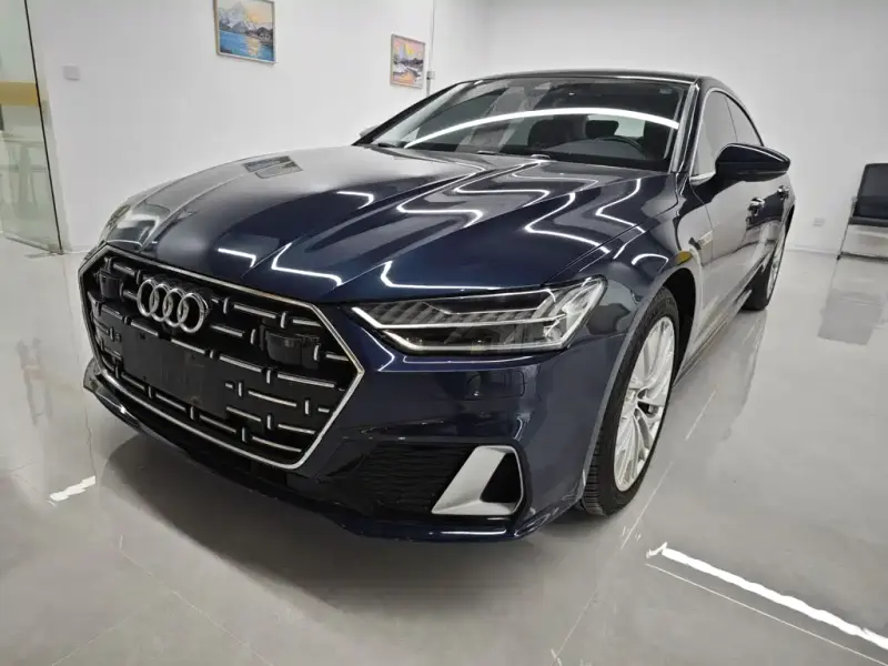 Audi A7L, 2023