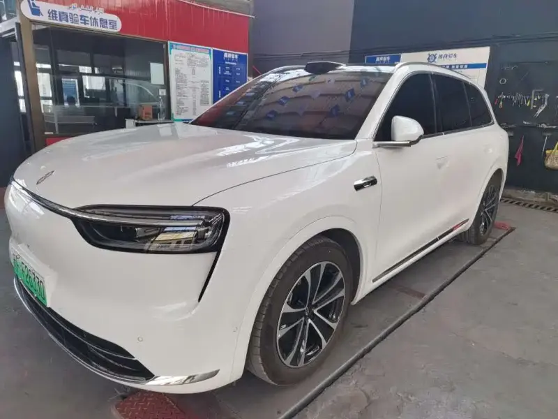 AITO M7, 2025