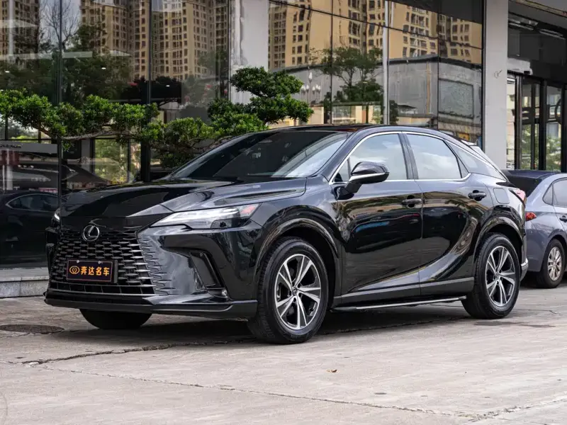 Lexus RX, 2025