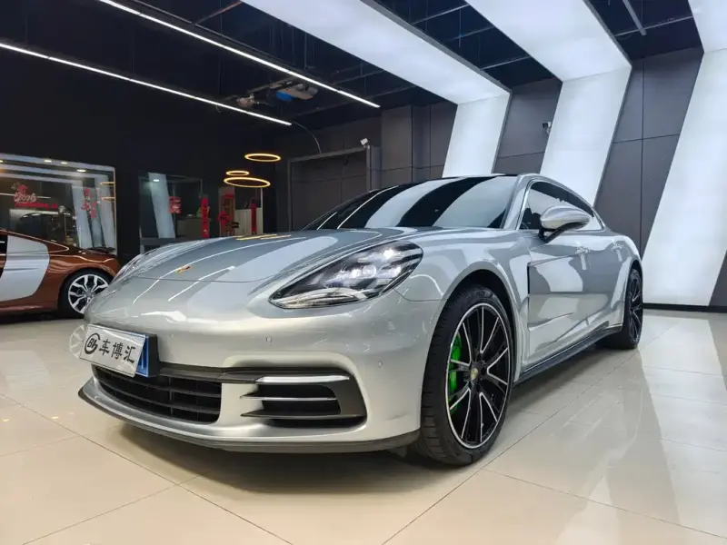 Porsche Panamera, 2017