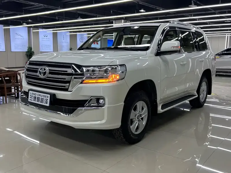 Toyota Land Cruiser, 2018