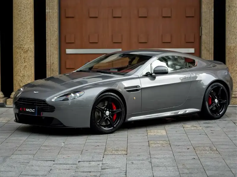 Aston Martin V8 Vantage, 2017