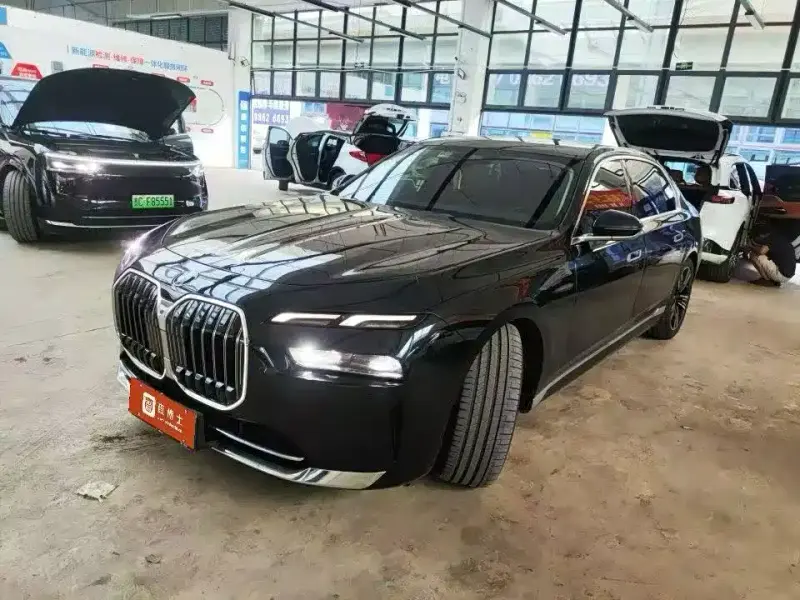 BMW 7 Series, 2023
