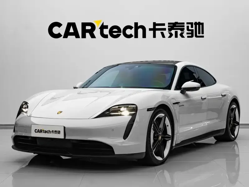 Porsche Taycan, 2021
