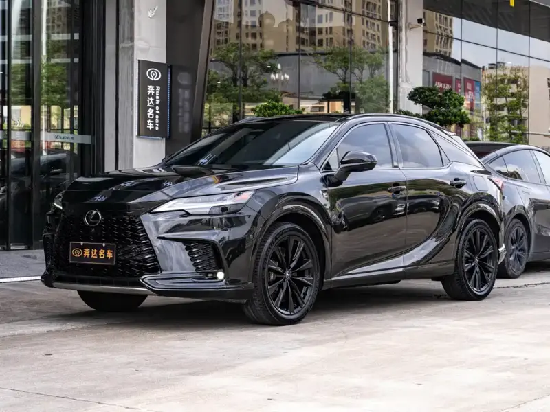 Lexus RX, 2025