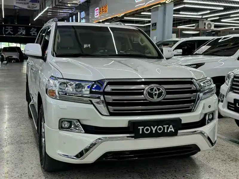 Toyota Land Cruiser, 2018