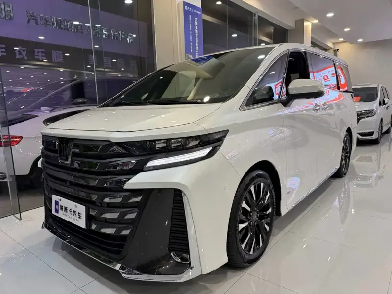 Toyota Vellfire, 2025