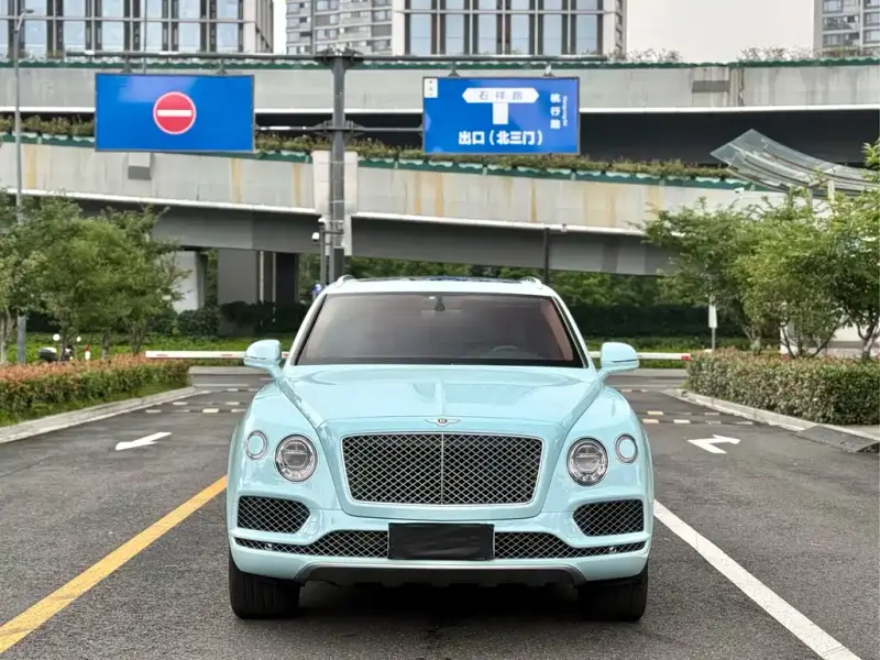 Bentley Bentayga, 2019