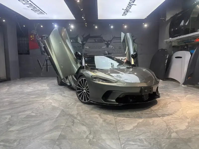 McLaren GT, 2020