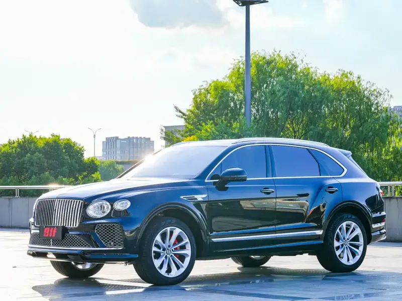Bentley Bentayga, 2024