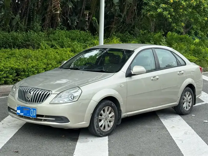 Buick Excelle, 2016