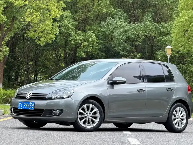 Volkswagen Golf, 2010