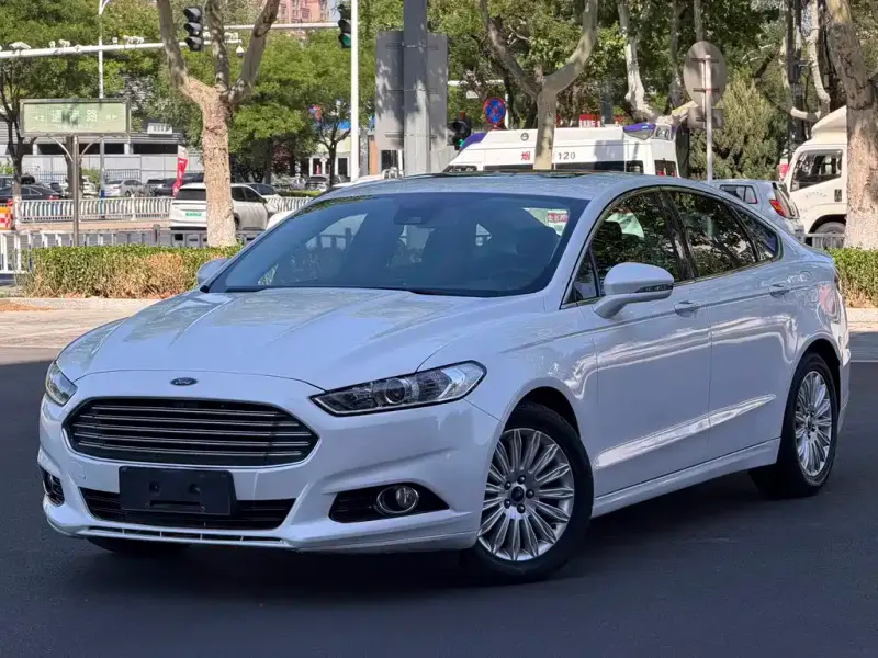 Ford Mondeo, 2014