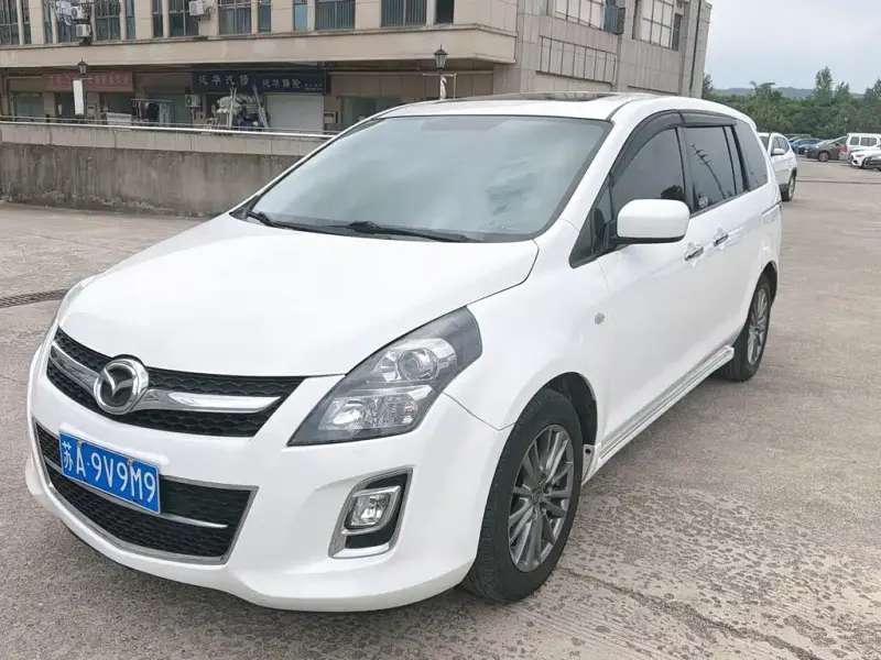 Mazda 8, 2012
