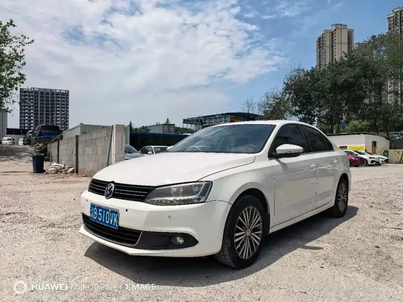 Volkswagen Sagitar, 2016