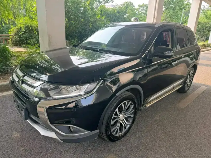 Mitsubishi Outlander, 2017