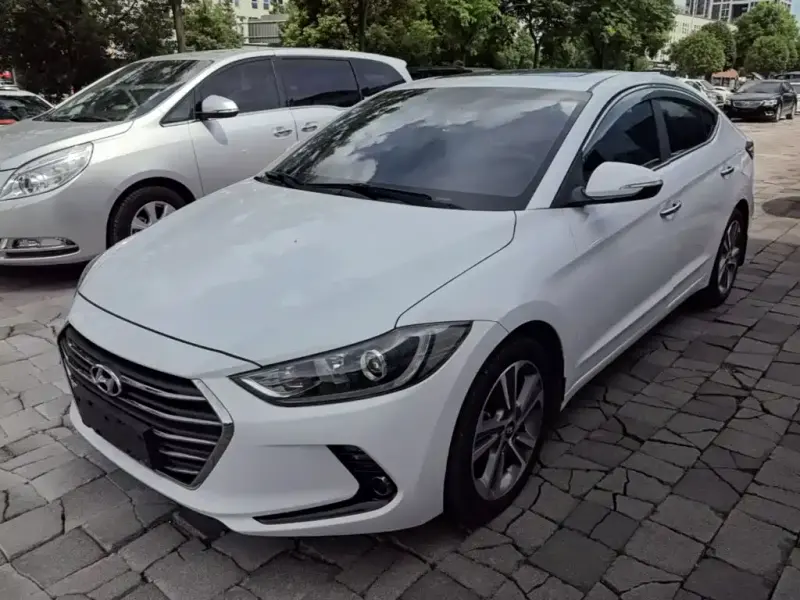 Hyundai Elantra, 2018