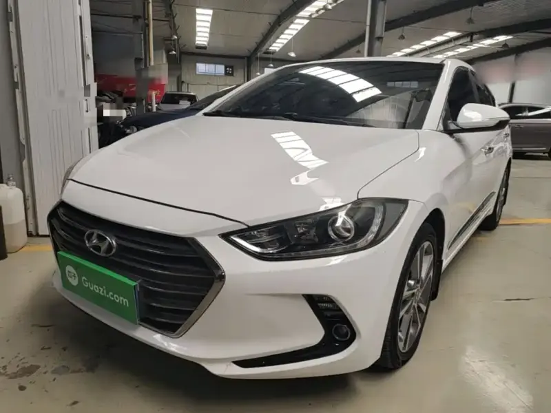 Hyundai Elantra, 2018