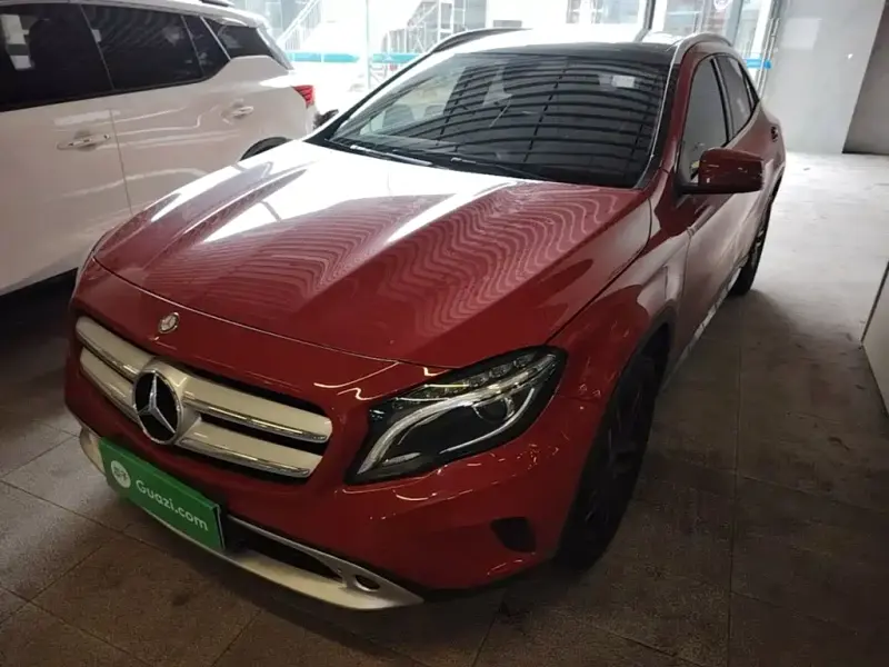 Mercedes-Benz GLA, 2016