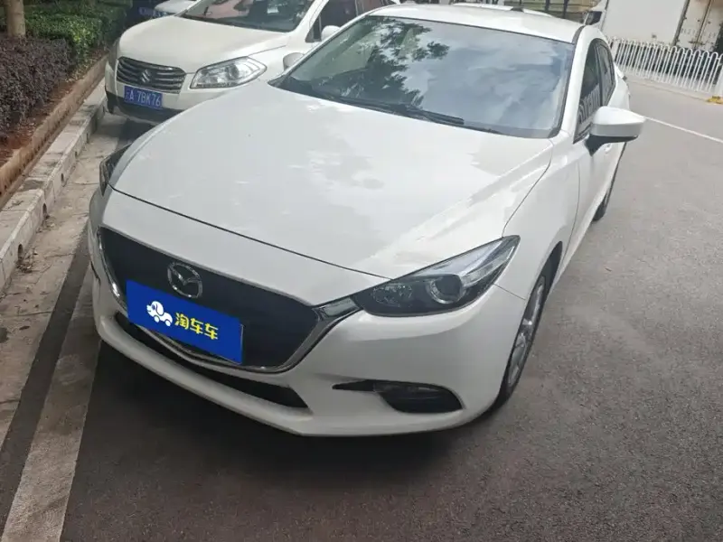 Mazda 3 Axela, 2020