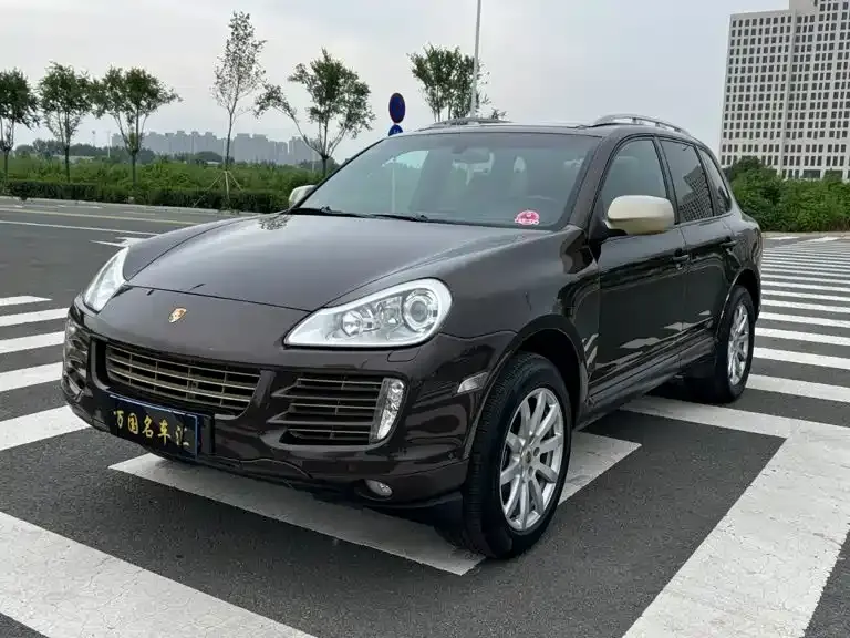 Porsche Cayenne, 2010