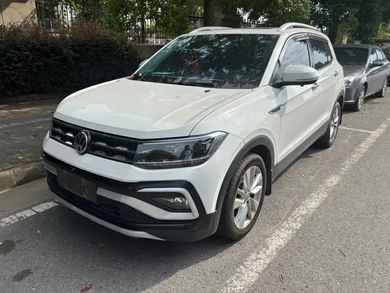 Volkswagen T-Cross, 2020