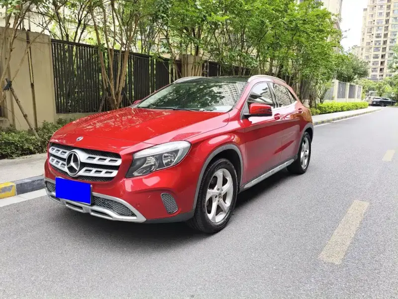 Mercedes-Benz GLA, 2017