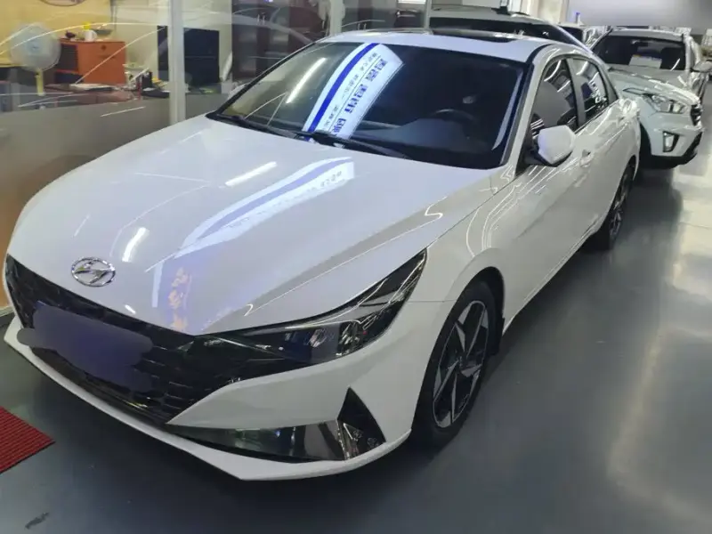 Hyundai Elantra, 2020