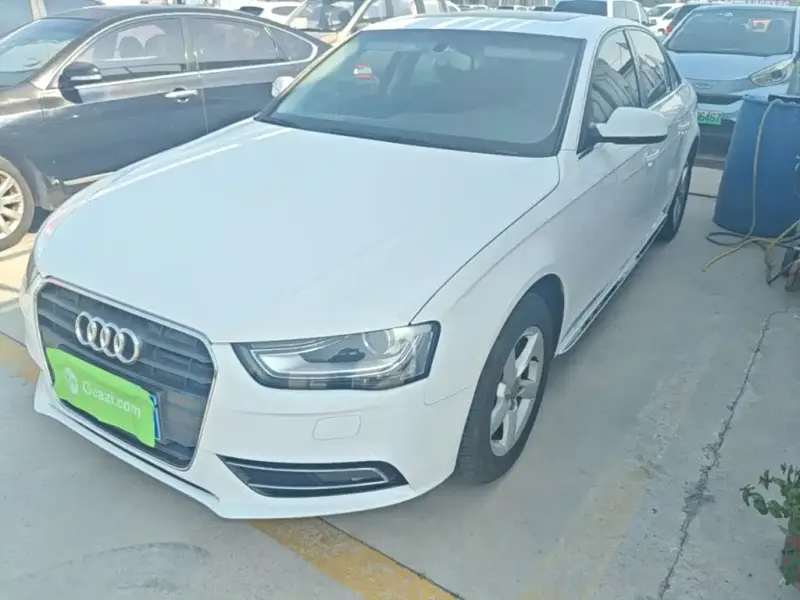 Audi A4L, 2014