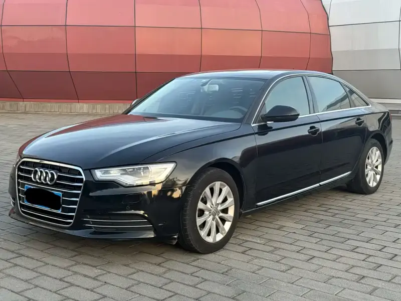 Audi A6L, 2013