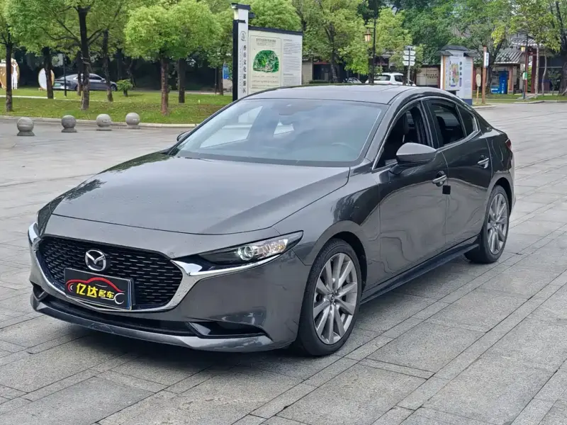 Mazda 3 Axela, 2020