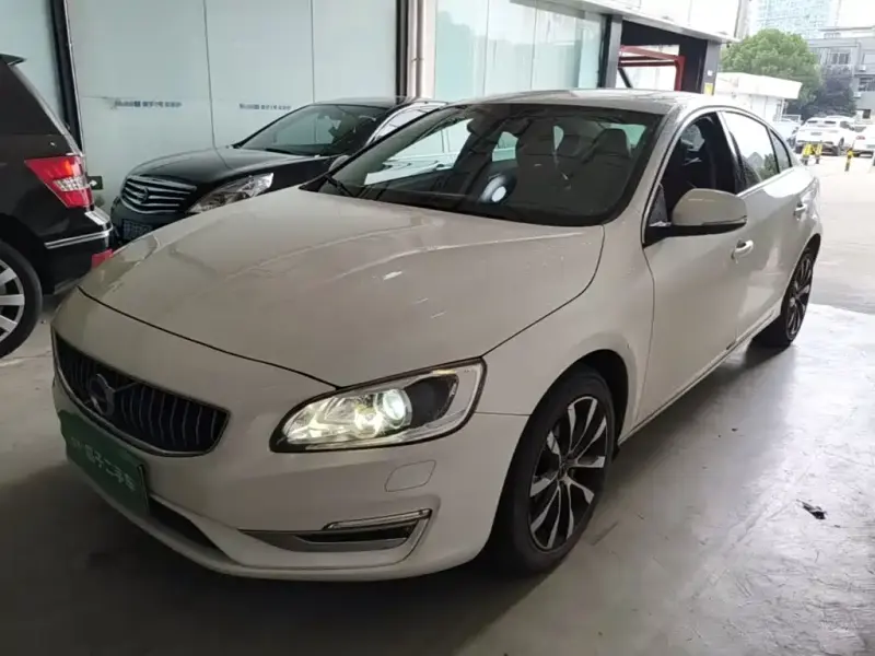 Volvo S60, 2020