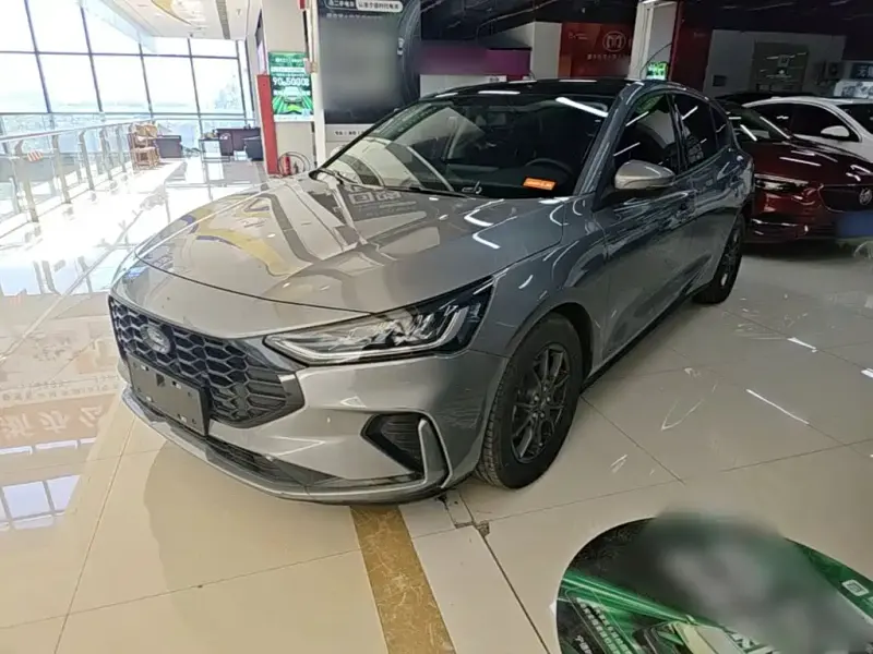 Ford Focus, 2022
