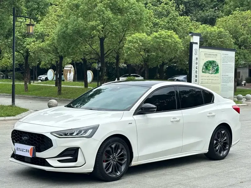 Ford Focus, 2022