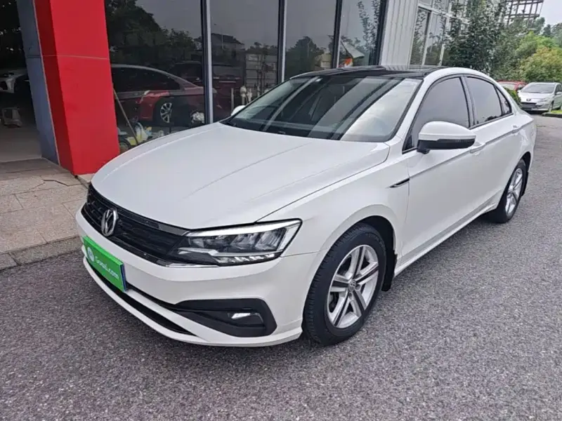 Volkswagen Lamando, 2021