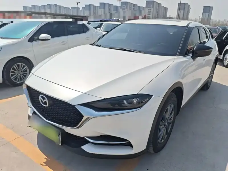 Mazda CX-4, 2021