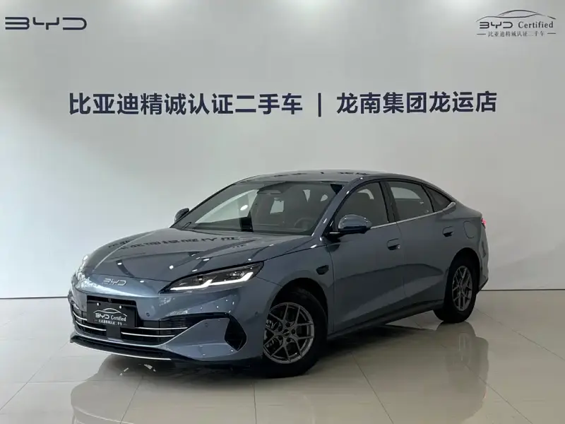 BYD 06, 2025