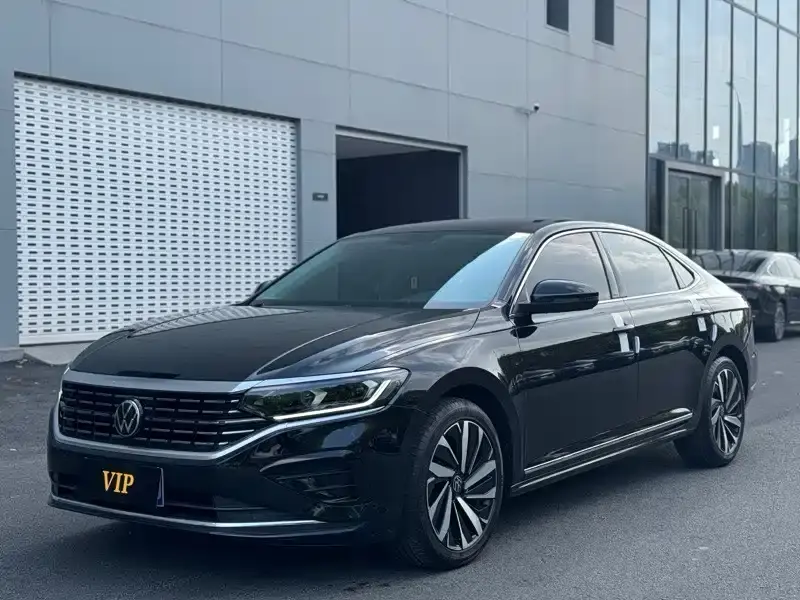 Volkswagen Passat, 2023