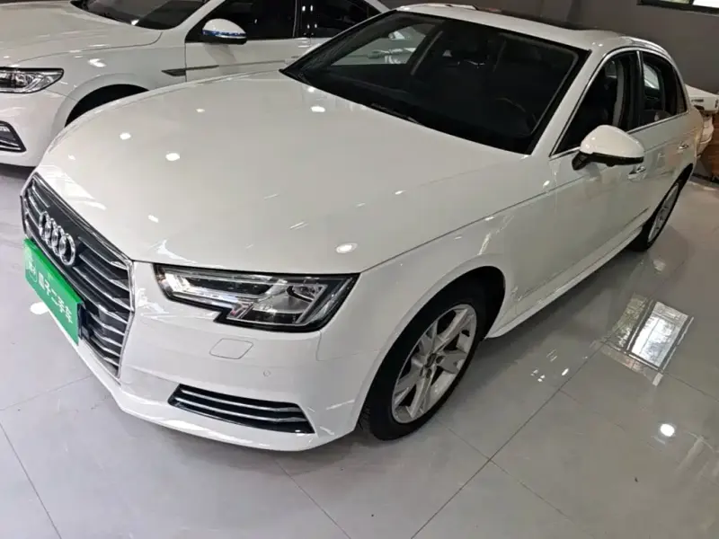 Audi A4L, 2018