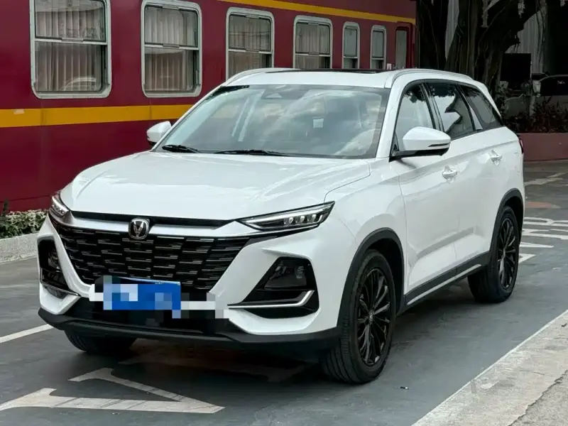 Changan CS75, 2025